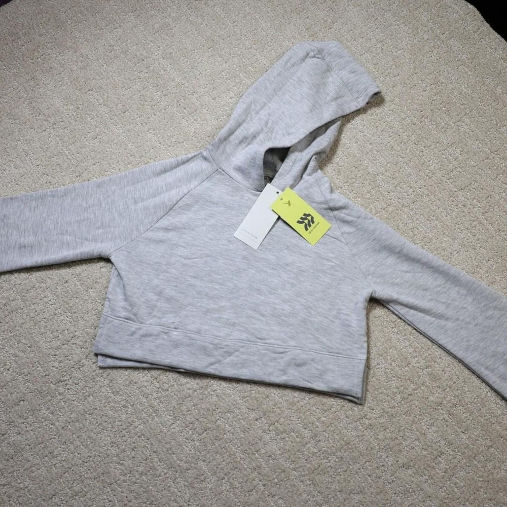 All in Motion girls Gray cropped hoodie